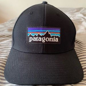 Patagonia P-6 Logo Roger That Hat NEVER WORN
